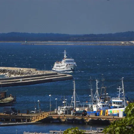 公寓 费沃米瑞斯特劳姆酒店 *