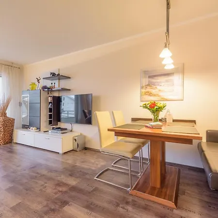 费沃米瑞斯特劳姆酒店 公寓 萨斯尼茨